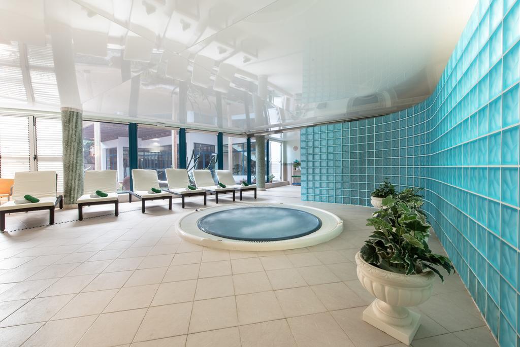 Sun Grove Villas & Spa Playa Blanca  Exterior photo